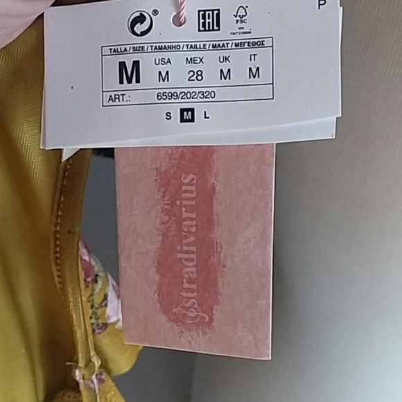 Stradivarius velvet yellow floral top - Picture 7 of 8